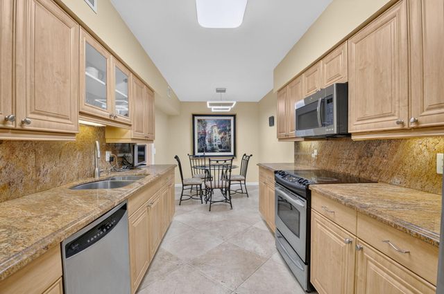 1401 S Ocean Boulevard 1060, Boca Raton, FL 33432