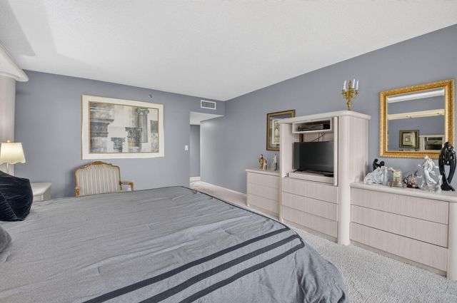 1401 S Ocean Boulevard 1060, Boca Raton, FL 33432