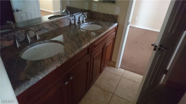 5584 Hawley Court, Las Vegas, NV 89118