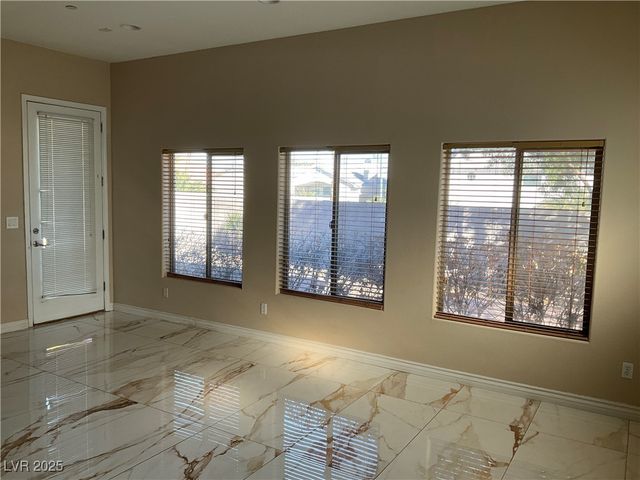 5584 Hawley Court, Las Vegas, NV 89118