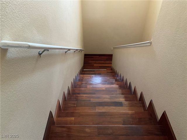 5584 Hawley Court, Las Vegas, NV 89118