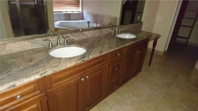 5584 Hawley Court, Las Vegas, NV 89118