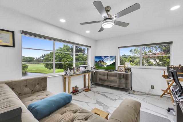 9500 N Hollybrook Lake Drive 301, Pembroke Pines, FL 33025