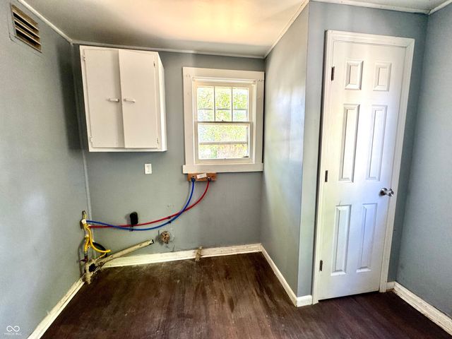 39 Martinsville Street, Greencastle, IN 46135