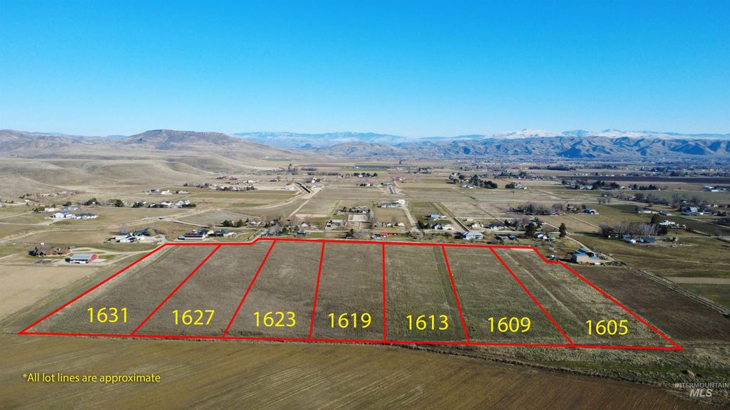 1613 Ruby Ln (5), Emmett, ID 83617 photo 2