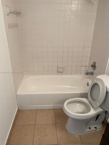 455 NE 210th Cir Ter 102-18, Miami, FL 33179