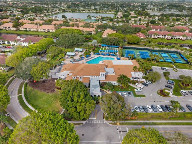 5131 Europa Drive L, Boynton Beach, FL 33437