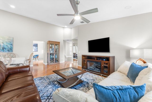 5131 Europa Drive L, Boynton Beach, FL 33437