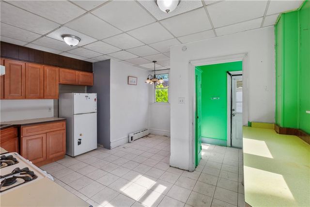 1844 Chew Street, Allentown City, PA 18104