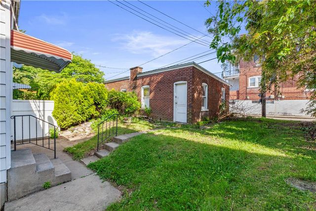 1844 Chew Street, Allentown City, PA 18104