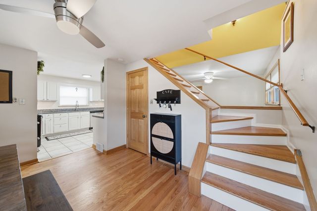 11001 S Albany Avenue, Chicago, IL 60655