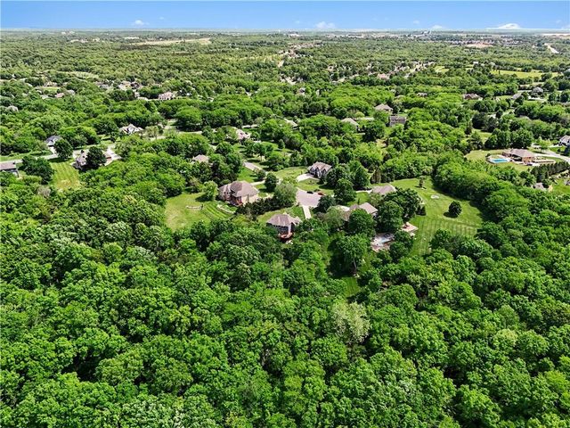 4209 N 113th Court, Kansas City, KS 66109