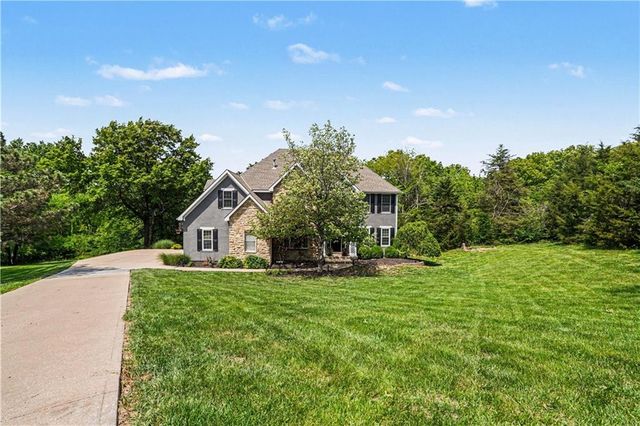 4209 N 113th Court, Kansas City, KS 66109