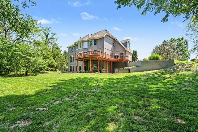 4209 N 113th Court, Kansas City, KS 66109