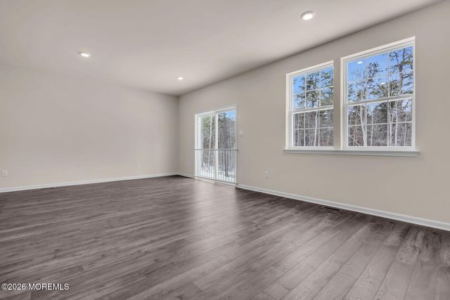 223 Mantoloking Drive, Jackson, NJ 08527