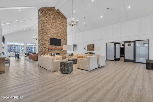 223 Mantoloking Drive, Jackson, NJ 08527