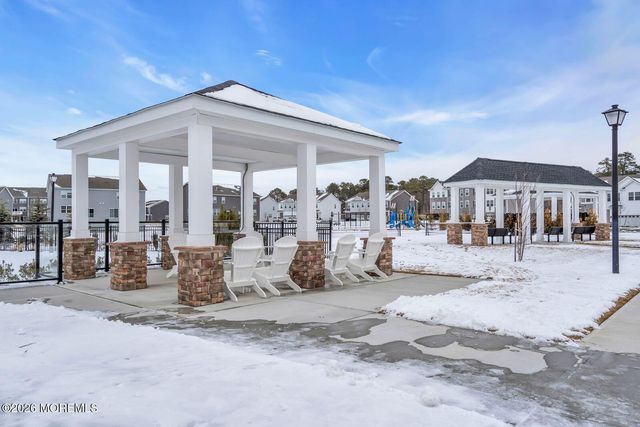 223 Mantoloking Drive, Jackson, NJ 08527