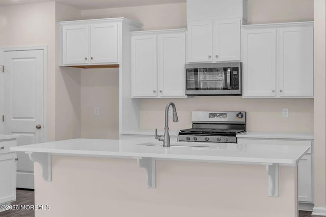 223 Mantoloking Drive, Jackson, NJ 08527