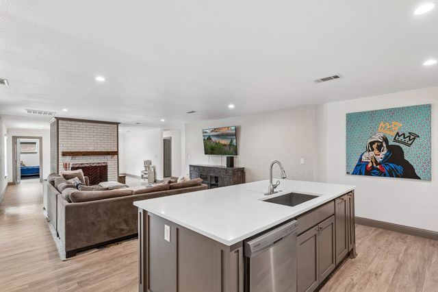 5216 Ashbrook Road, Dallas, TX 75227