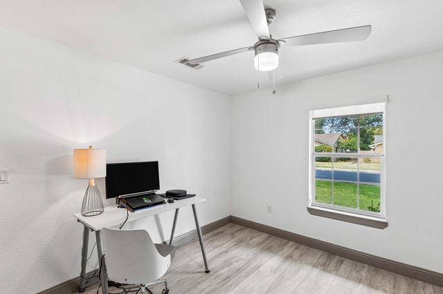 5216 Ashbrook Road, Dallas, TX 75227