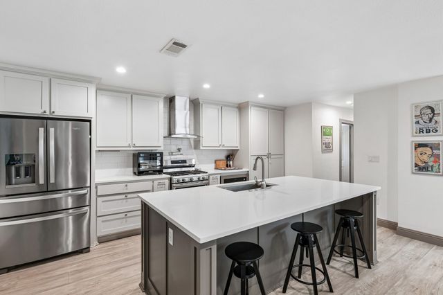 5216 Ashbrook Road, Dallas, TX 75227