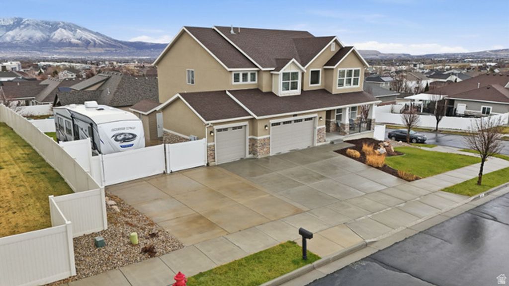 11247 S GREAT NECK DR, South Jordan, UT 84009