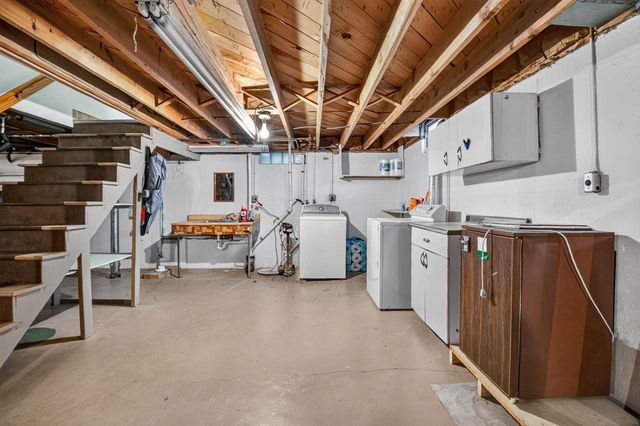 926 E BYRD STREET, Appleton, WI 54911