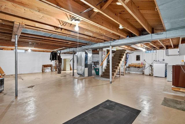 926 E BYRD STREET, Appleton, WI 54911