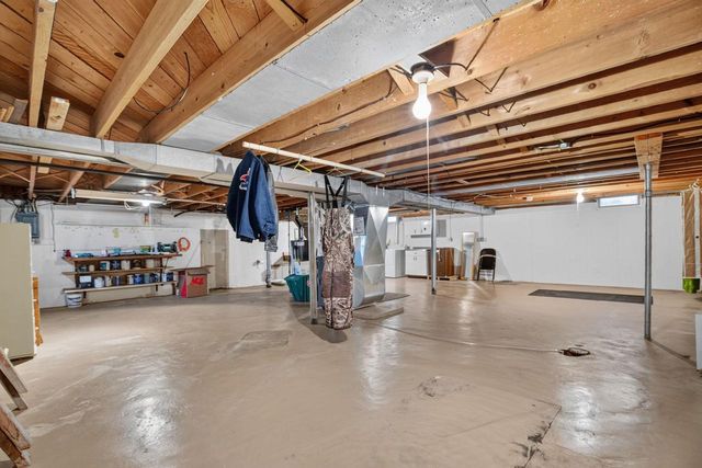 926 E BYRD STREET, Appleton, WI 54911