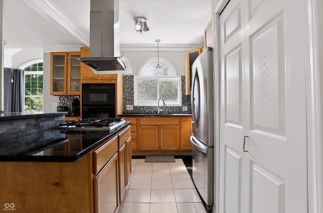 541 Ironridge Court, Indianapolis, IN 46239
