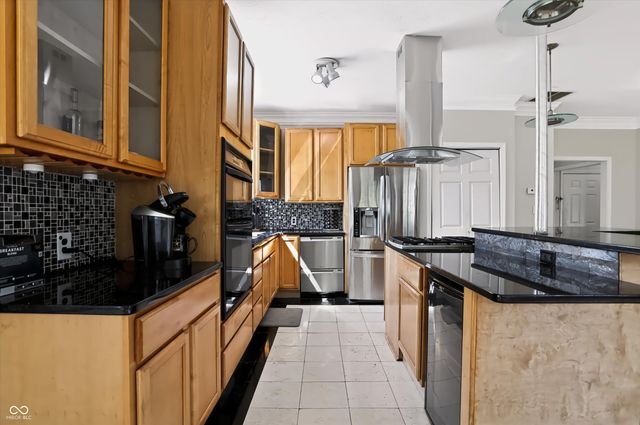 541 Ironridge Court, Indianapolis, IN 46239