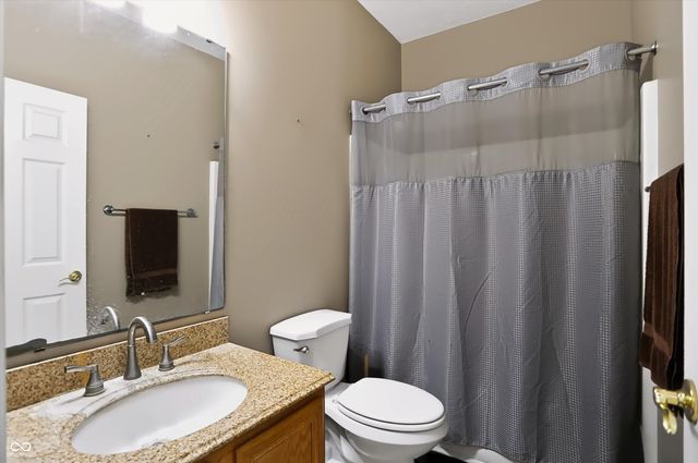 541 Ironridge Court, Indianapolis, IN 46239