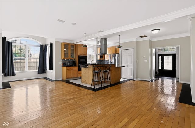541 Ironridge Court, Indianapolis, IN 46239