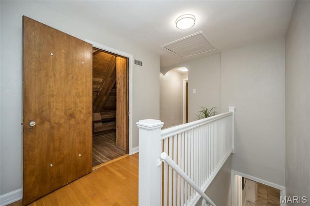 7280 South Roland Blvd, Pasadena Hills, MO 63121