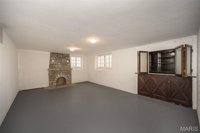 7280 South Roland Blvd, Pasadena Hills, MO 63121