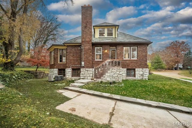 7280 South Roland Blvd, Pasadena Hills, MO 63121