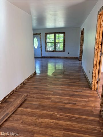 1939 Waterford Road, East Palestine, OH 44413