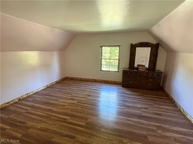 1939 Waterford Road, East Palestine, OH 44413