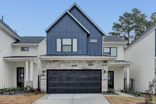 348 Summer Place Drive, Montgomery, TX 77356