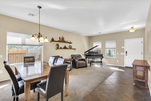 6095 S Jakemp Trail, Tucson, AZ 85747