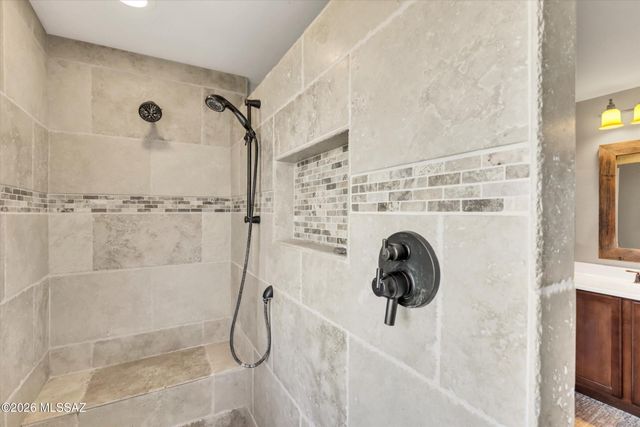 6095 S Jakemp Trail, Tucson, AZ 85747