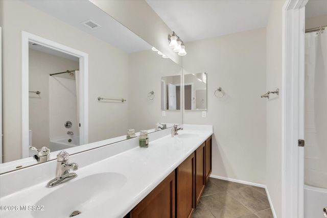 6095 S Jakemp Trail, Tucson, AZ 85747