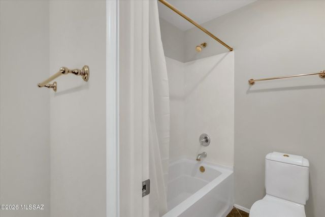 6095 S Jakemp Trail, Tucson, AZ 85747