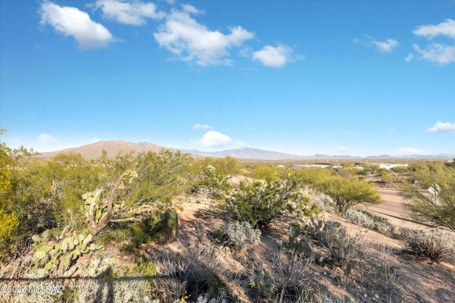 6095 S Jakemp Trail, Tucson, AZ 85747