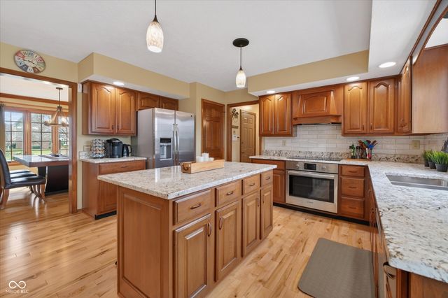1458 Stormy Ridge Court, Carmel, IN 46032