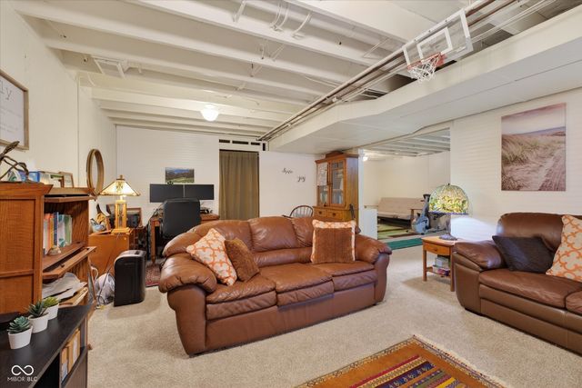 1458 Stormy Ridge Court, Carmel, IN 46032