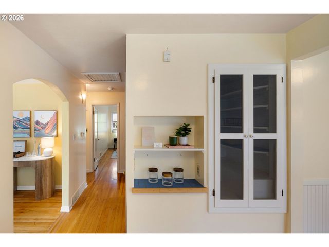 940 E 23RD Ave, Eugene, OR 97405