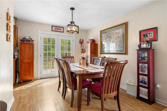 30 Azalea Drive SE, Cartersville, GA 30121