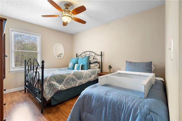 30 Azalea Drive SE, Cartersville, GA 30121