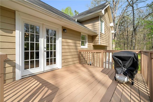 30 Azalea Drive SE, Cartersville, GA 30121